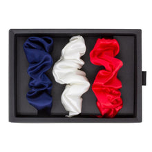 Laden Sie das Bild in den Galerie-Viewer, Blissy Haar-Scrunchies - Rot, Weiß, Blau