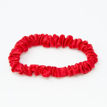 Laden Sie das Bild in den Galerie-Viewer, Blissy Dünn Haar-Scrunchies - Rot, Weiß, Blau